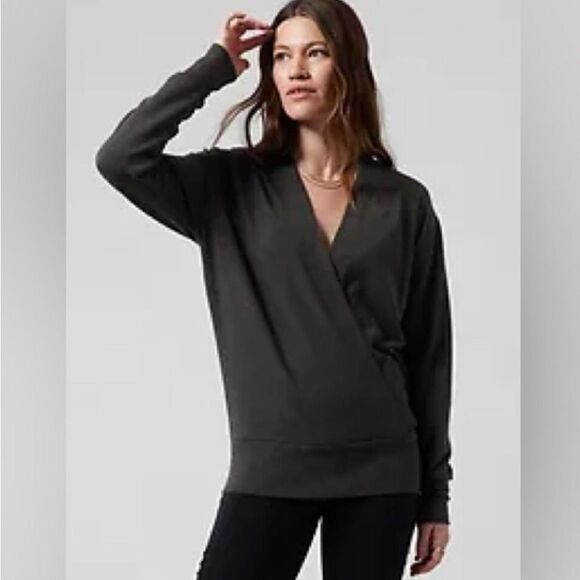 Athleta Purana VNeck Wrap Cross Over Sweater Size XS Gray Runs Big and Roomy - Picture 1 of 9